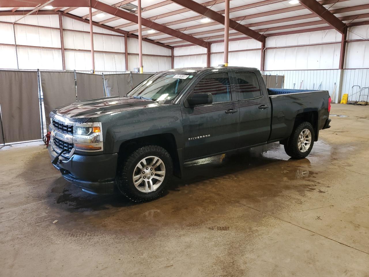 CHEVROLET SILVERADO 2017