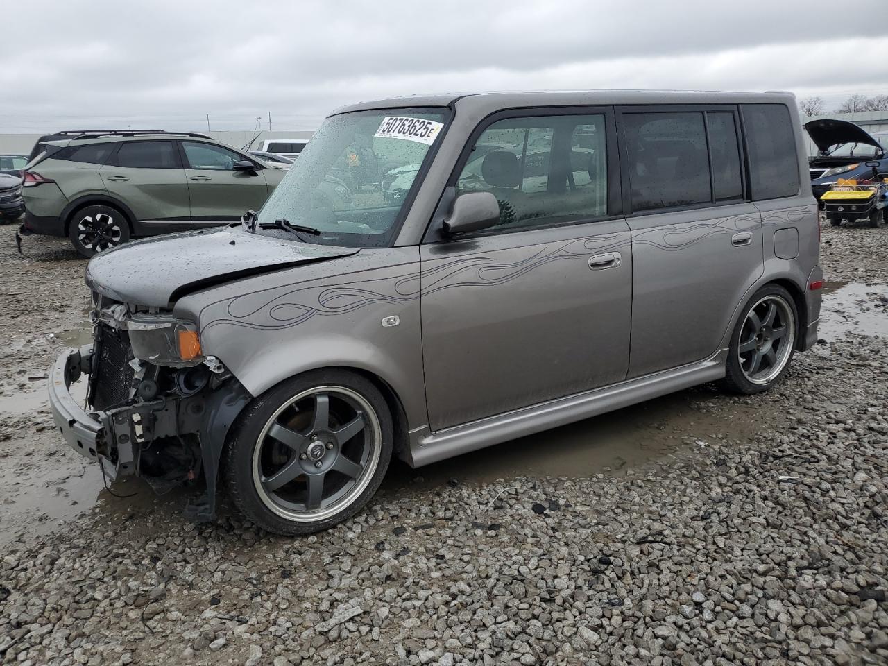 TOYOTA SCION XB 2005