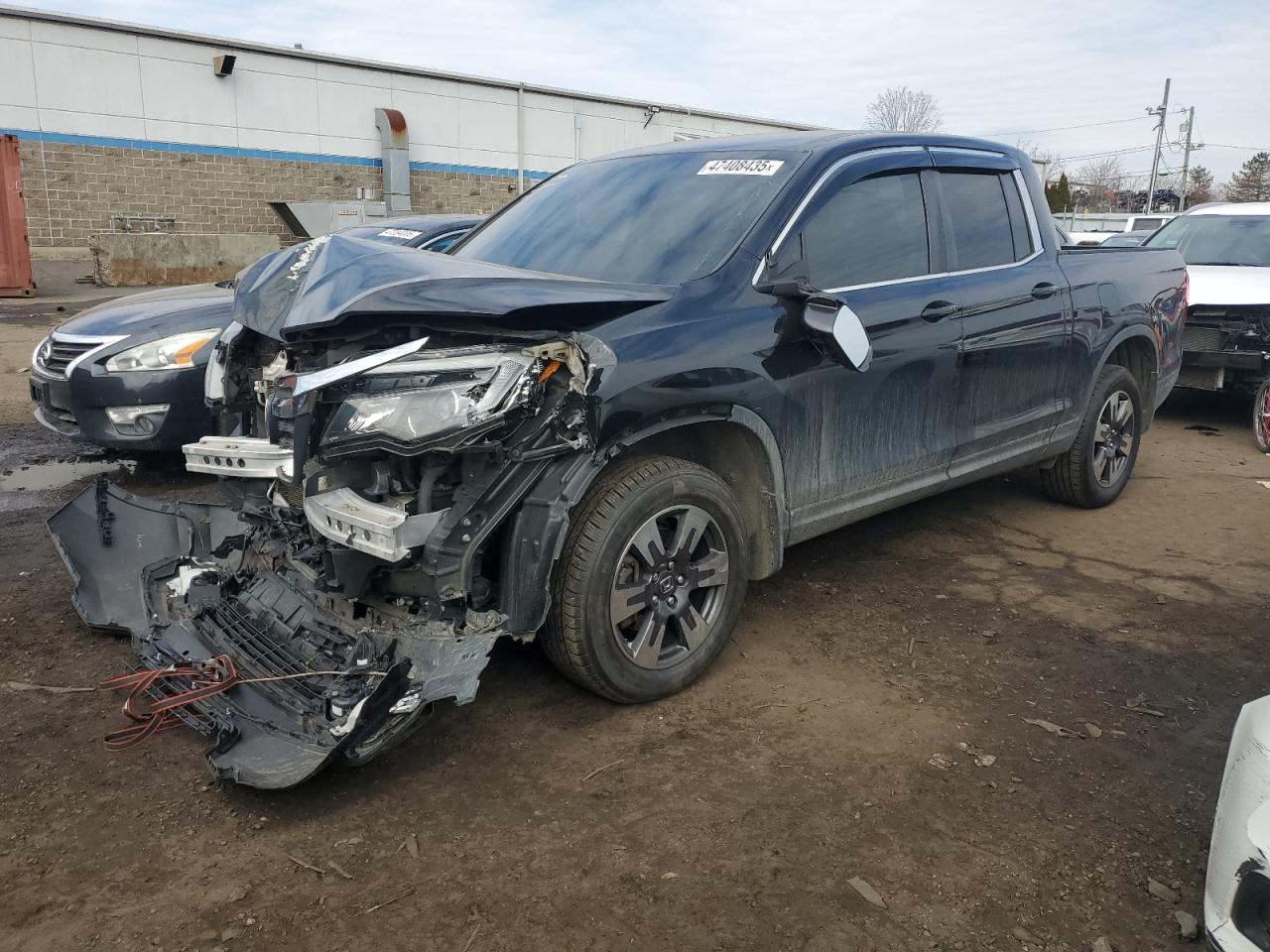 HONDA RIDGELINE 2017