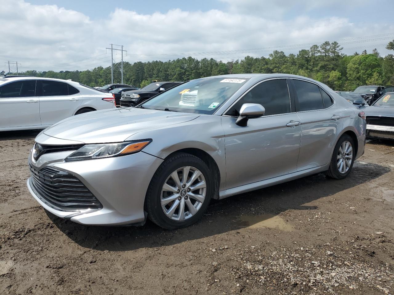 TOYOTA CAMRY L 2019