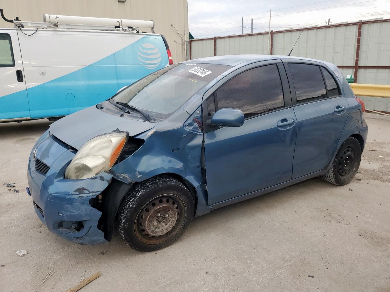 TOYOTA YARIS 2010