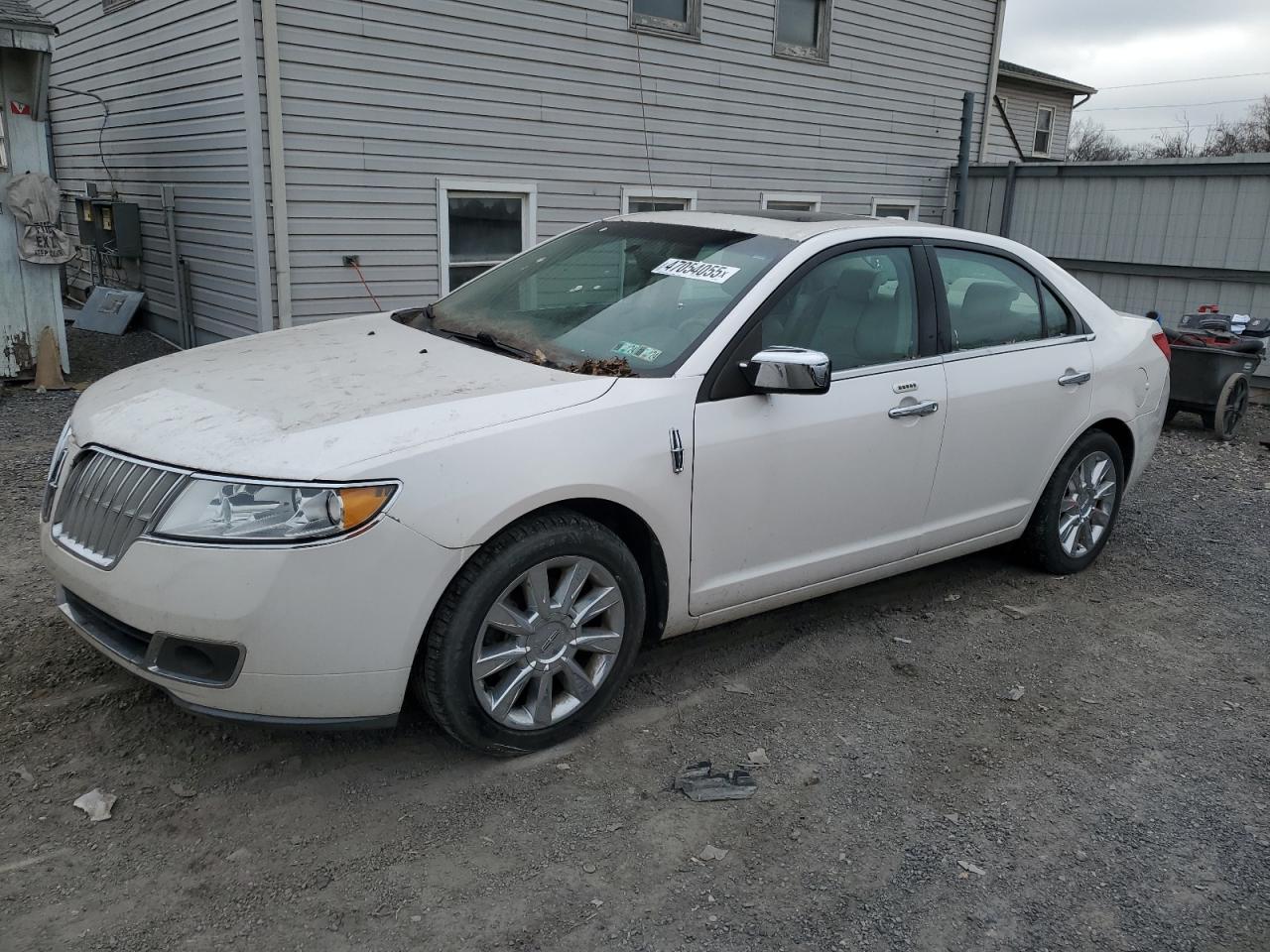 LINCOLN MKZ 2010