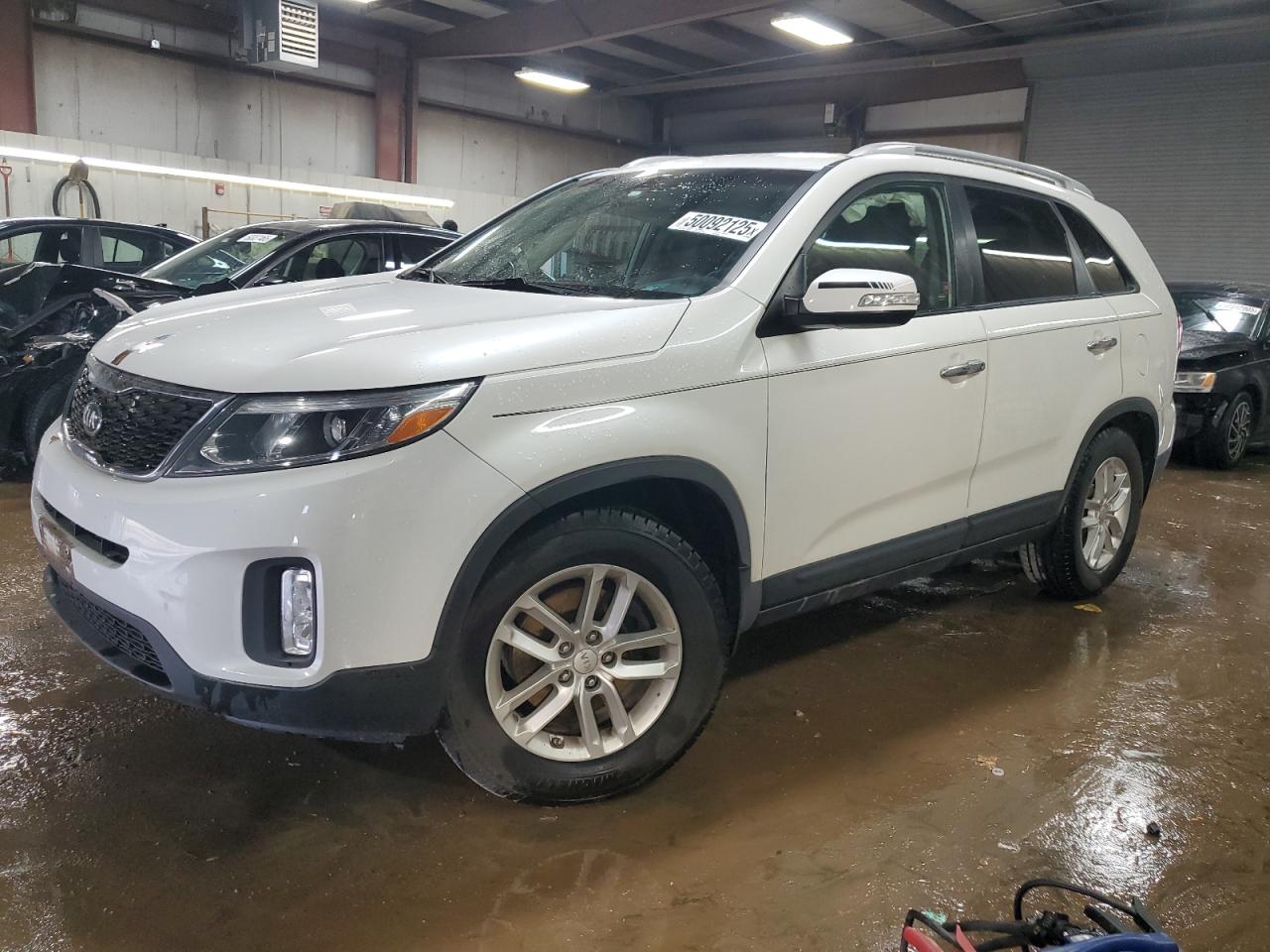 KIA SORENTO LX 2014