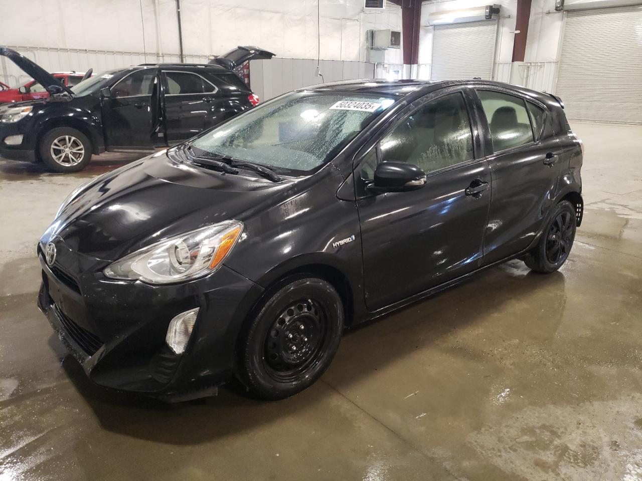 TOYOTA PRIUS C 2016