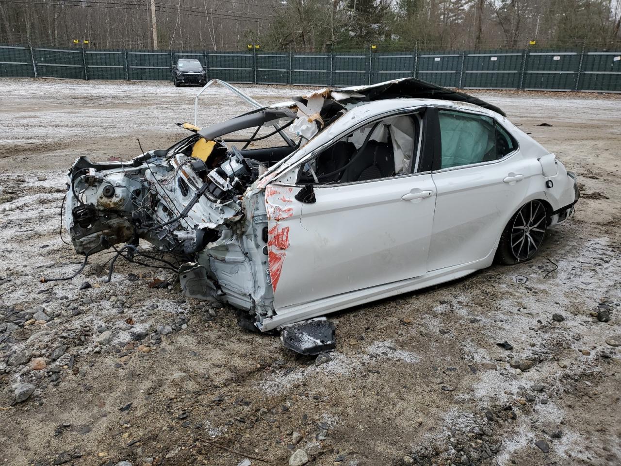 TOYOTA CAMRY SE N 2023