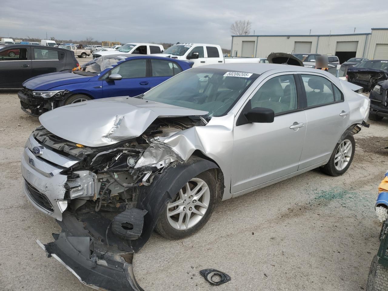 FORD FUSION S 2012