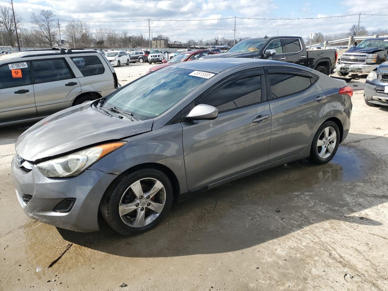 HYUNDAI ELANTRA GL 2013