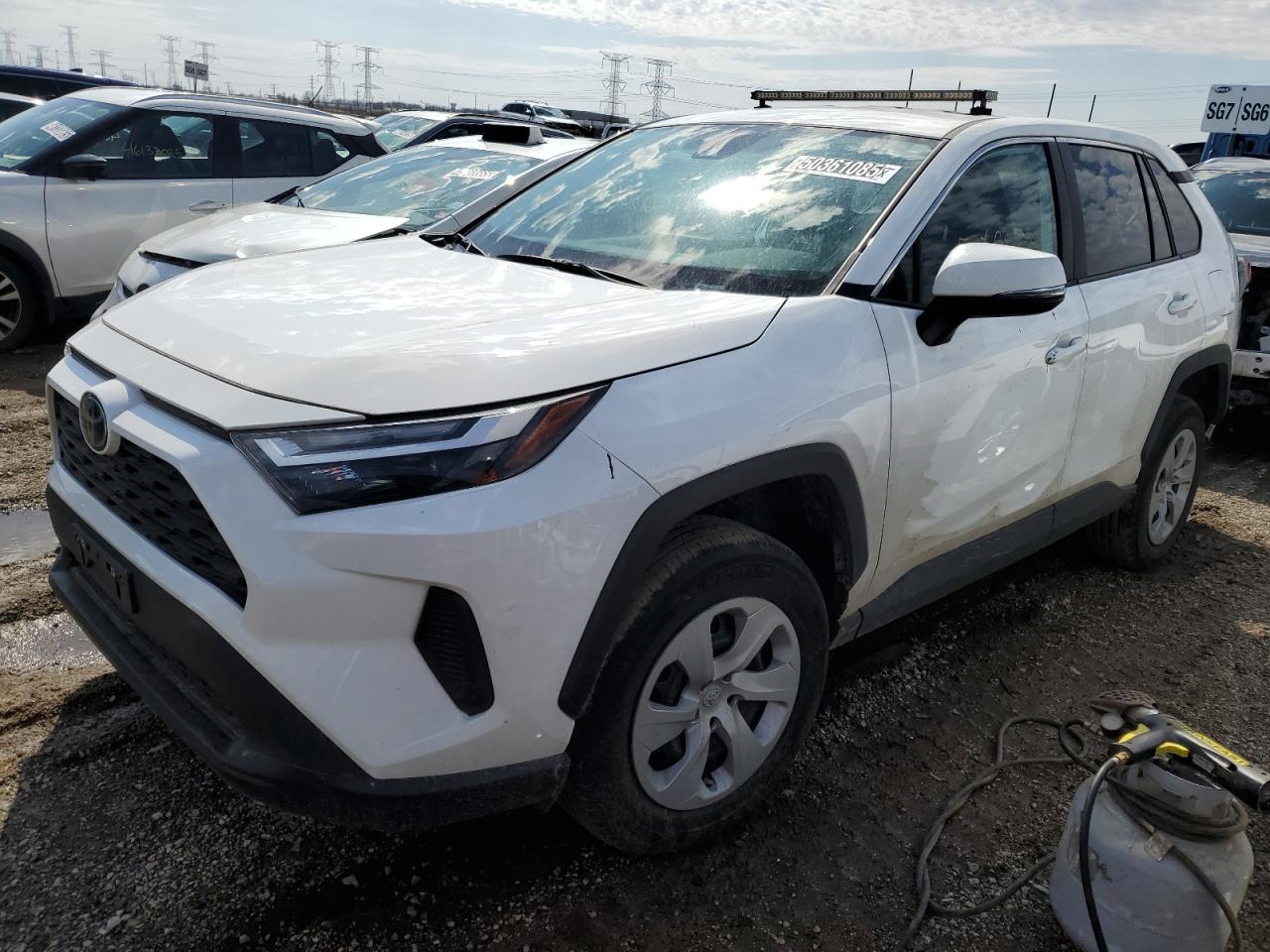 TOYOTA RAV4 LE 2024