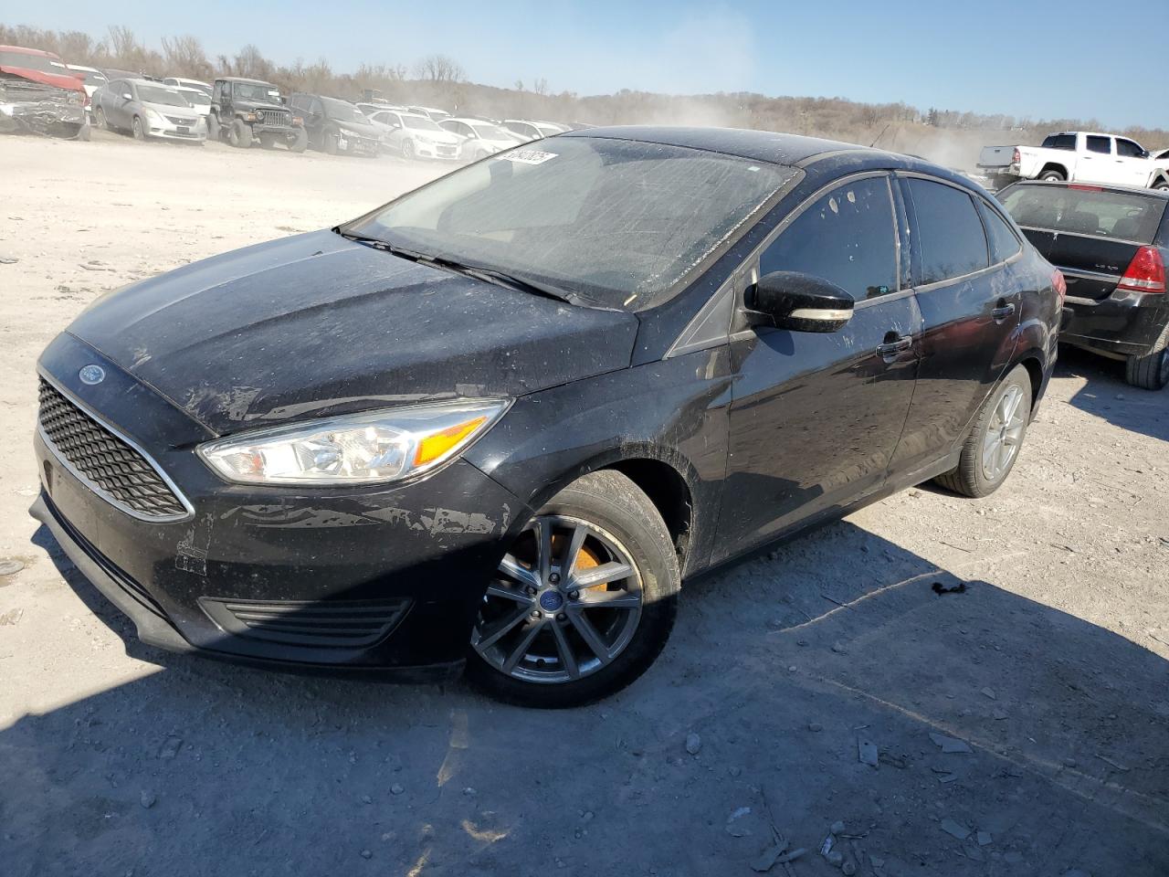 FORD FOCUS SE 2017