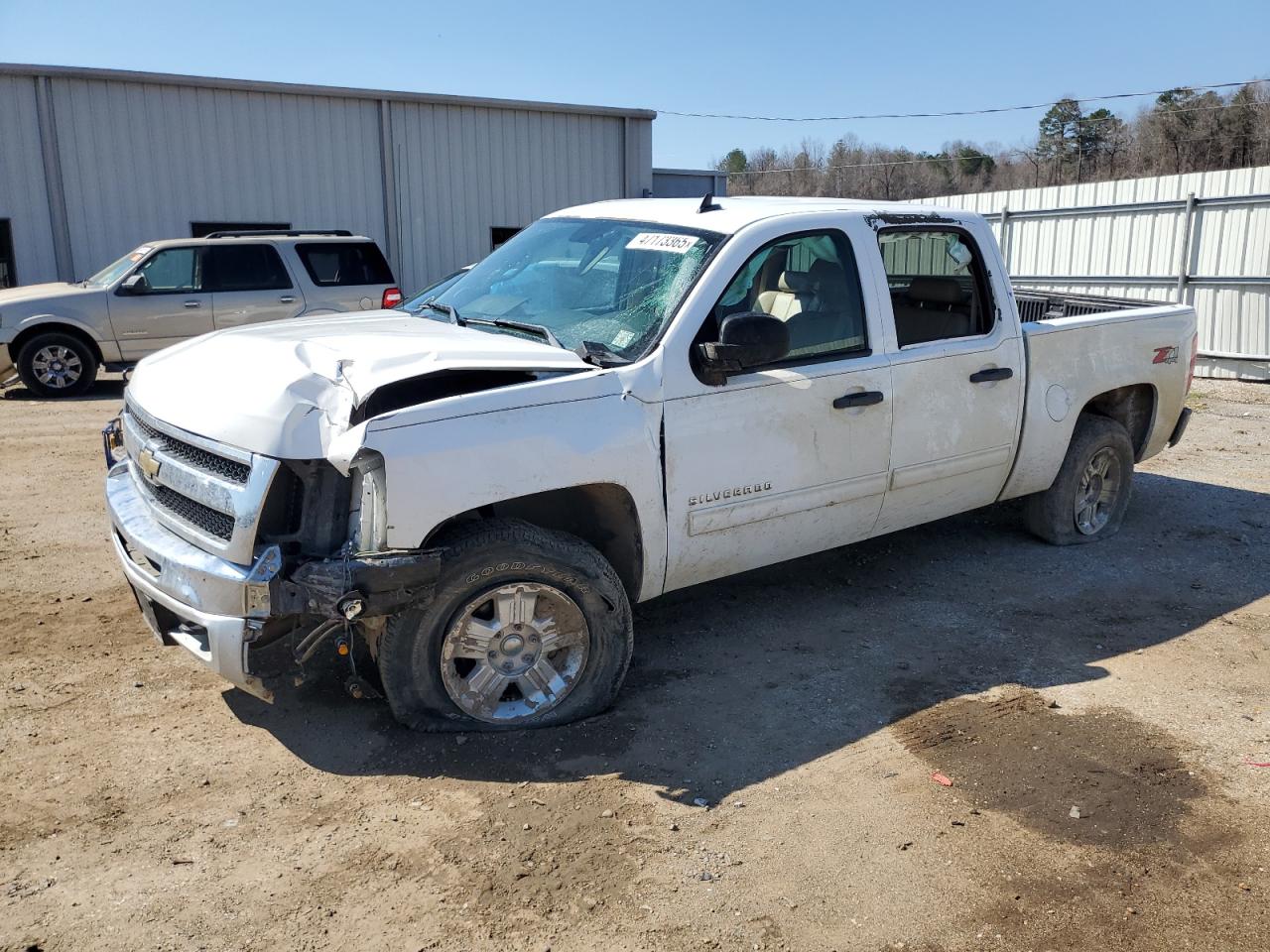 CHEVROLET SILVERADO 2011