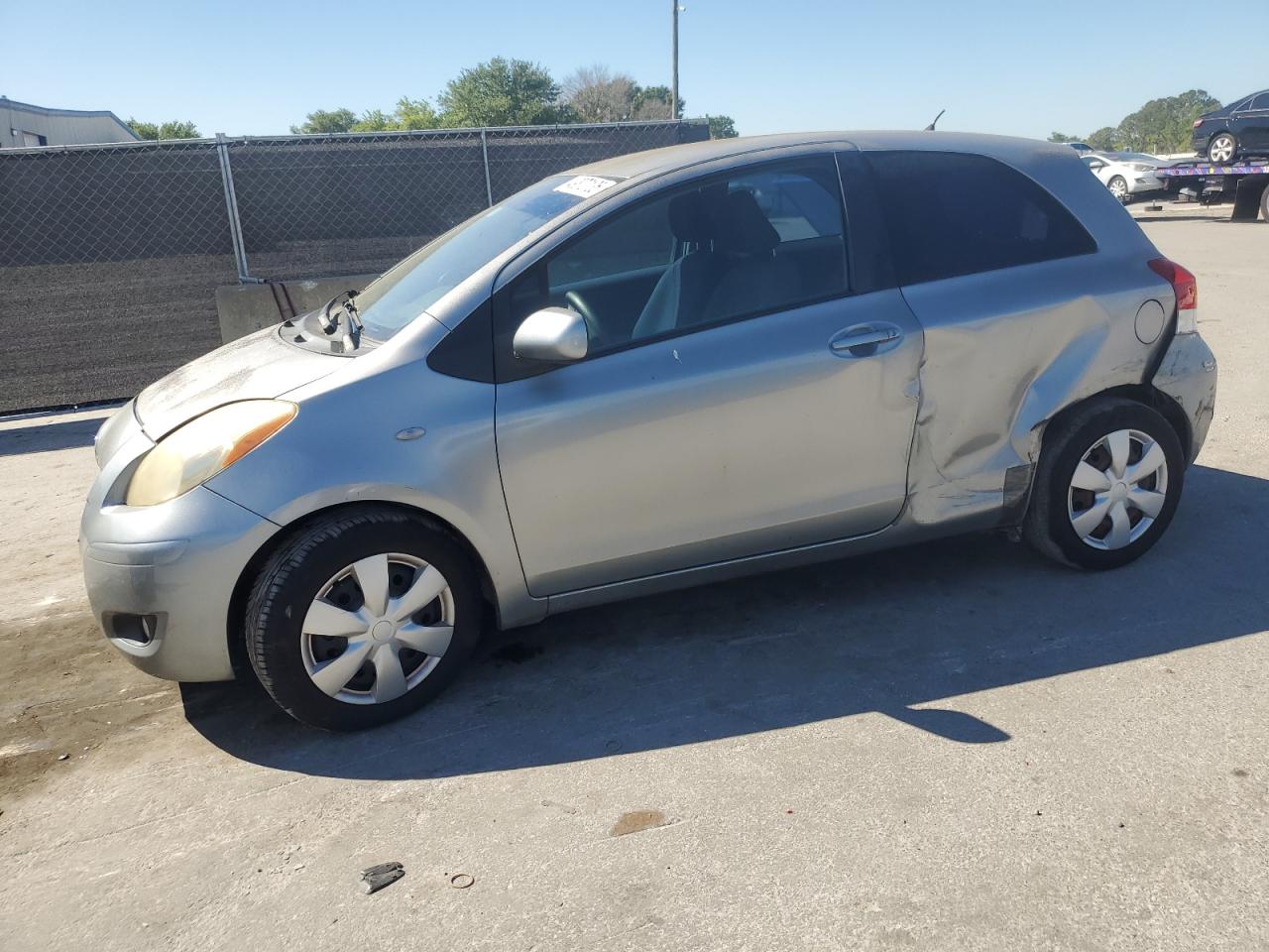 TOYOTA YARIS 2010