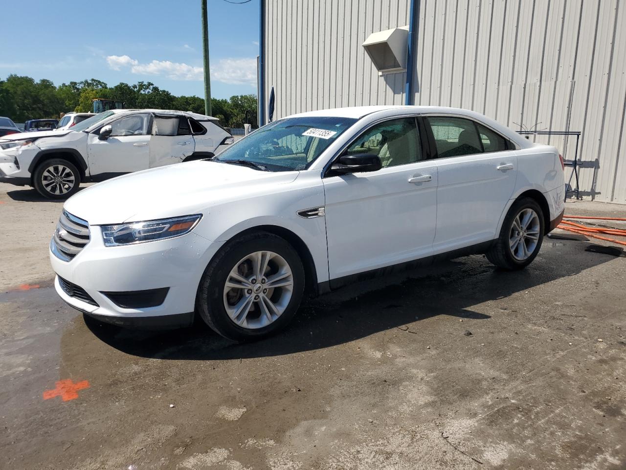 FORD TAURUS SE 2018