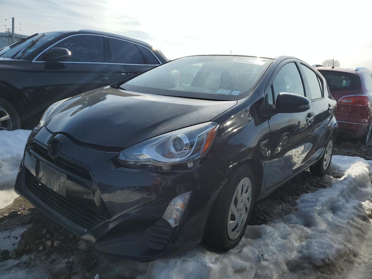 TOYOTA PRIUS C 2016