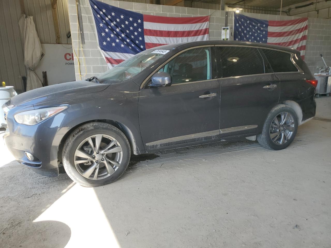 INFINITI JX35 2013