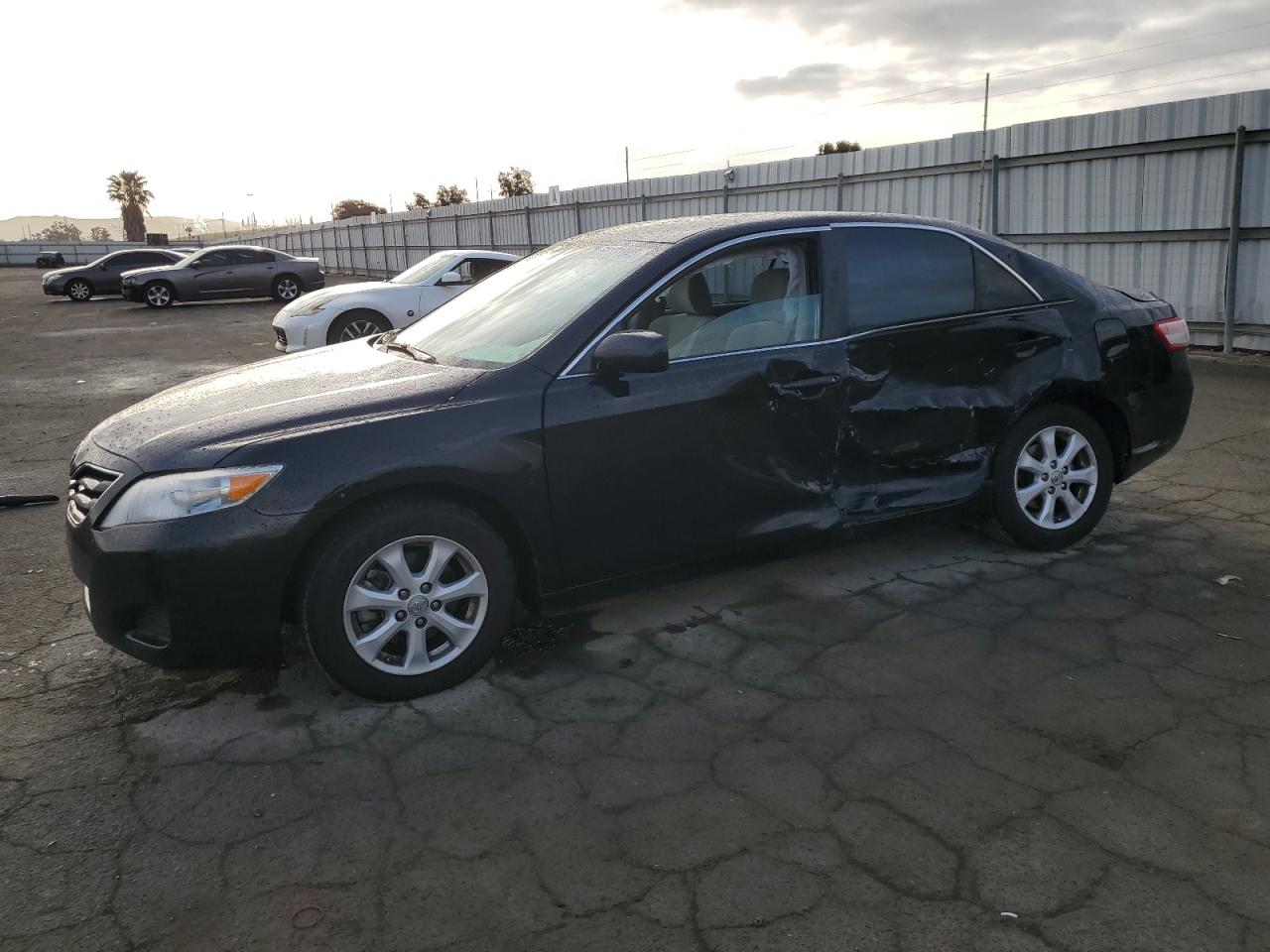 TOYOTA CAMRY BASE 2010