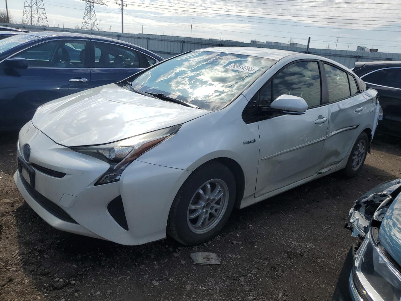 TOYOTA PRIUS 2017