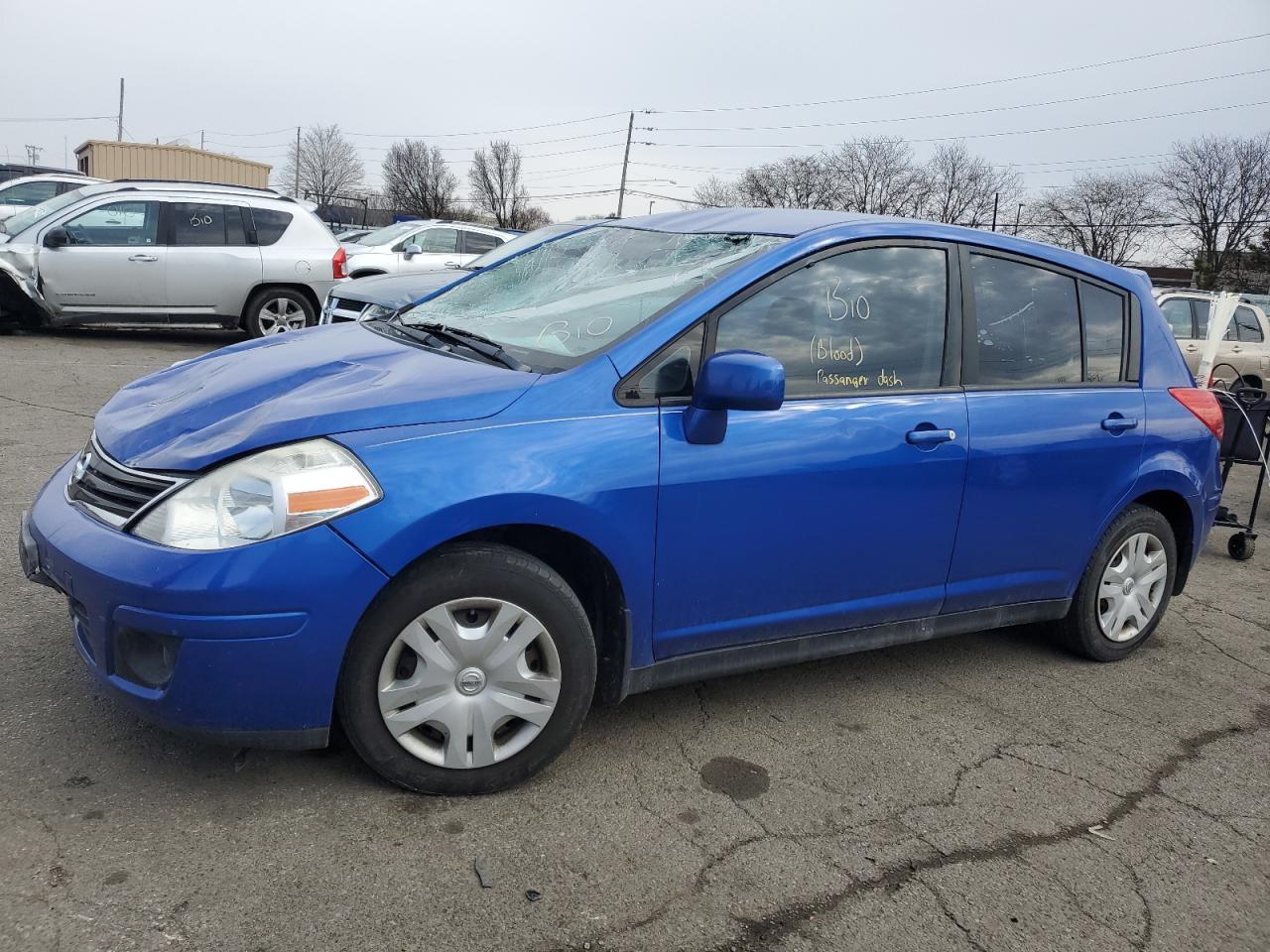 NISSAN VERSA 2010