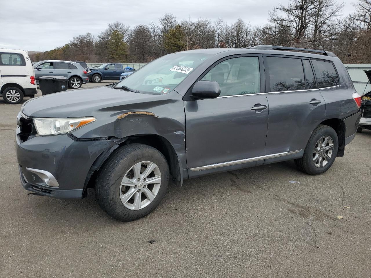 TOYOTA HIGHLANDER 2011