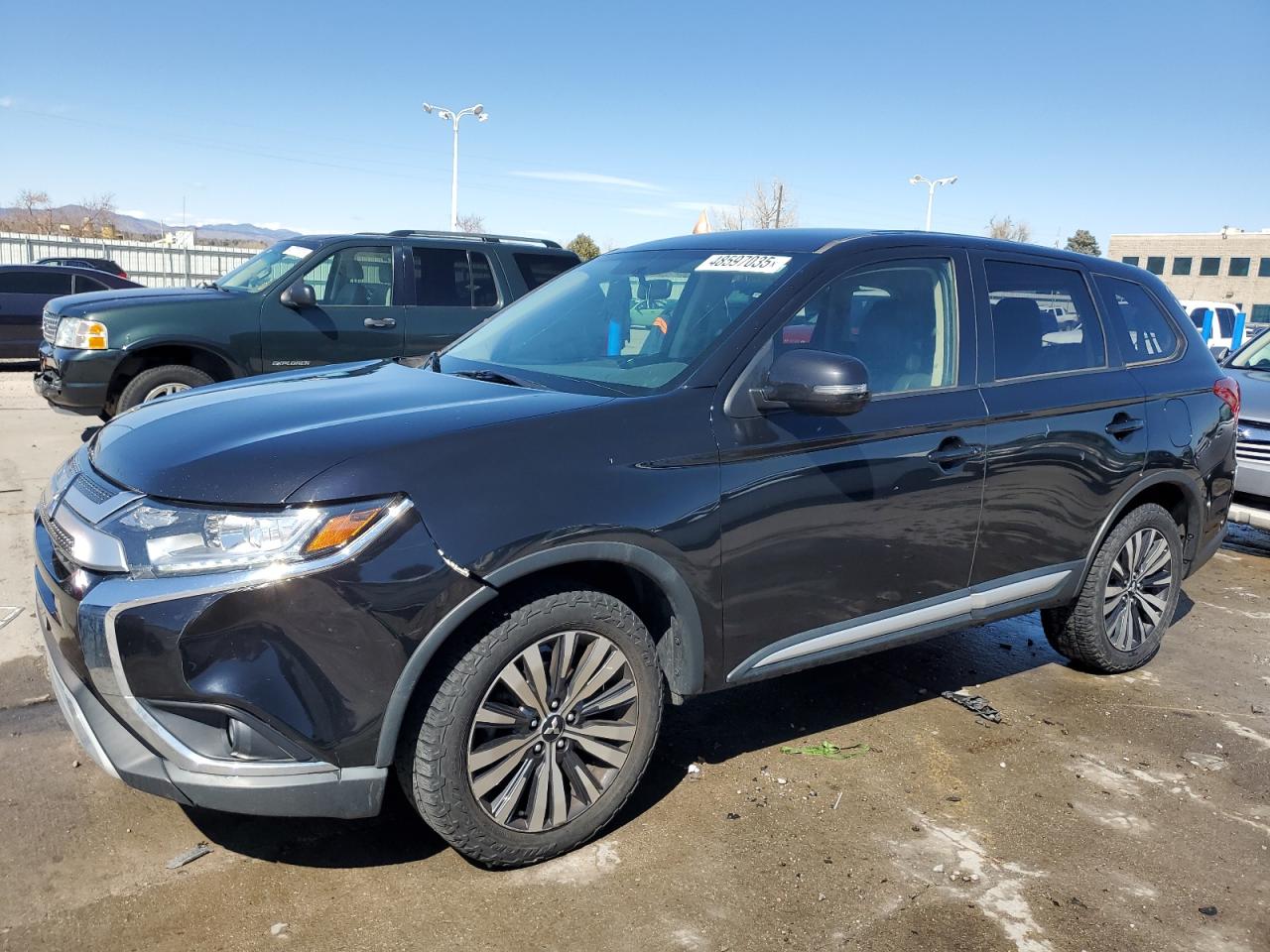 MITSUBISHI OUTLANDER 2019