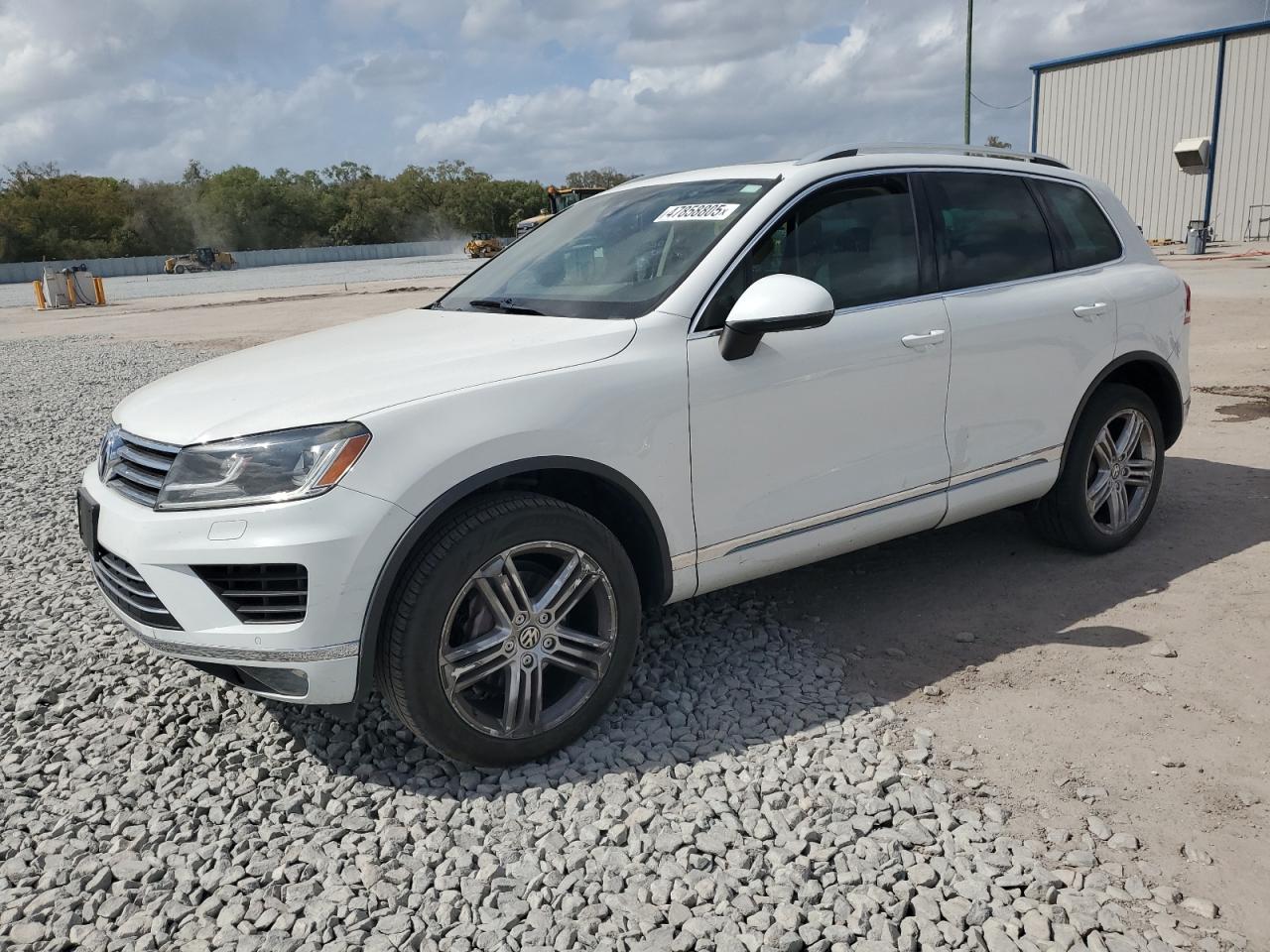 VOLKSWAGEN TOUAREG V6 2015