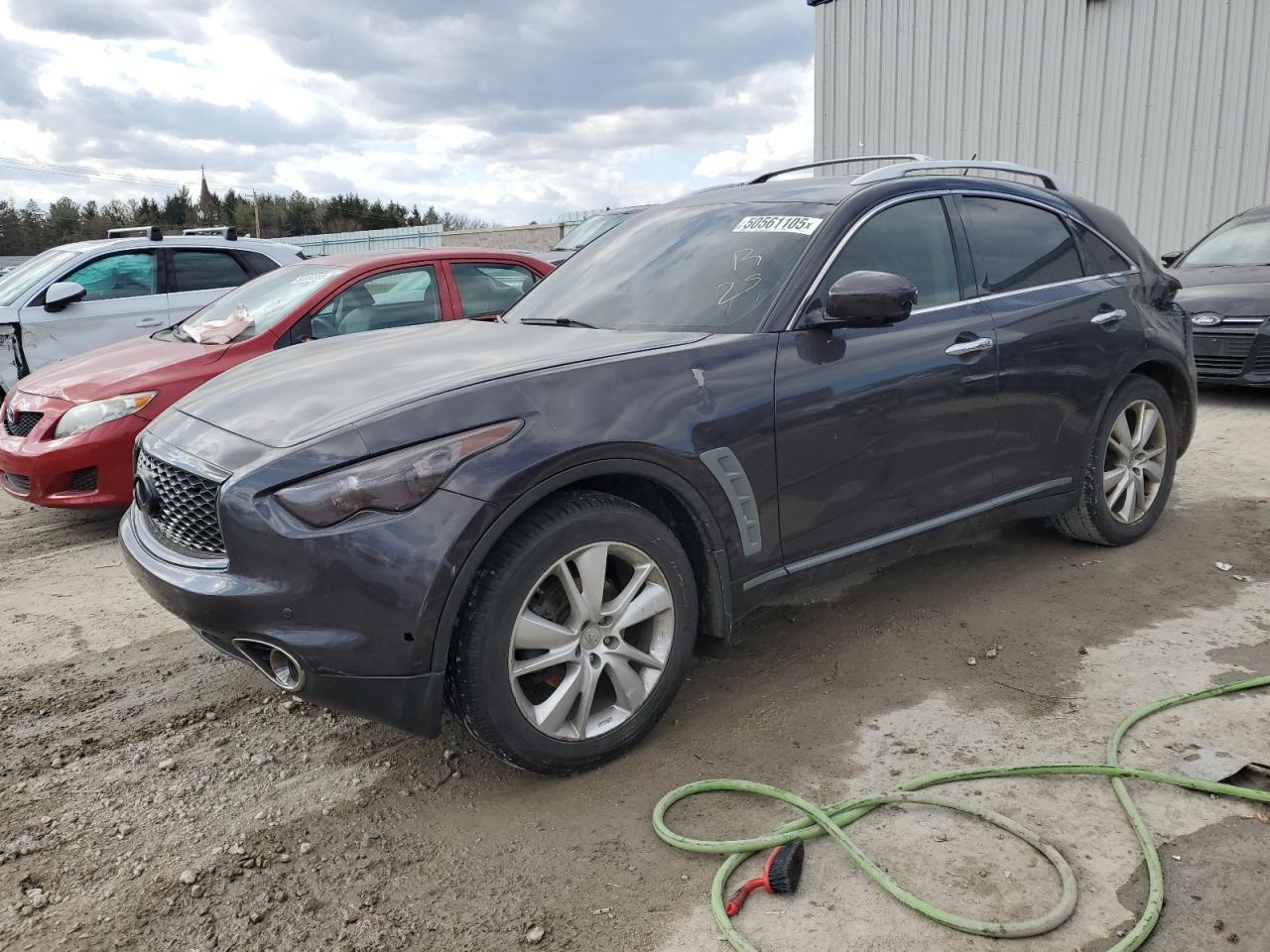 INFINITI FX35 2012