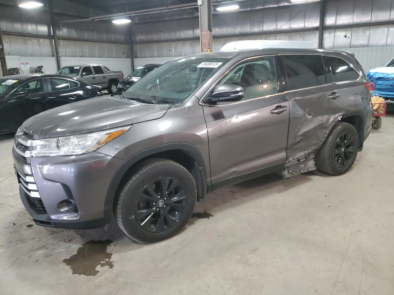 TOYOTA HIGHLANDER 2019