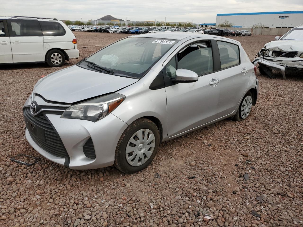 TOYOTA YARIS L 2017