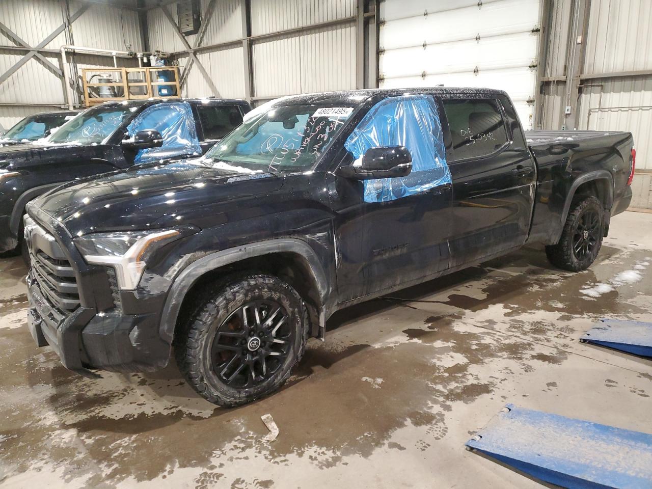 TOYOTA TUNDRA CRE 2024