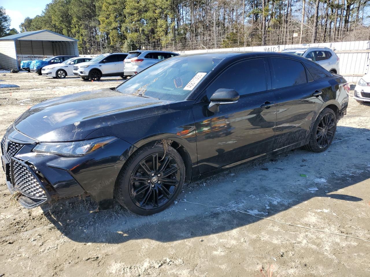 TOYOTA AVALON NIG 2022