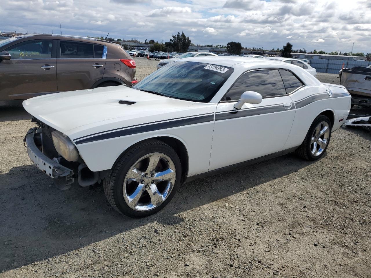 DODGE CHALLENGER 2013