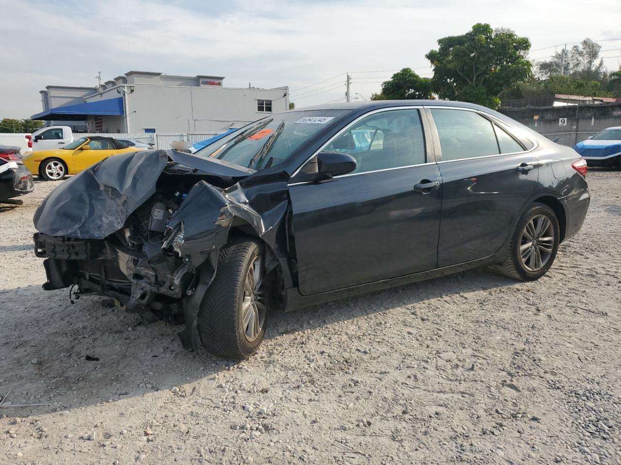 TOYOTA CAMRY LE 2017
