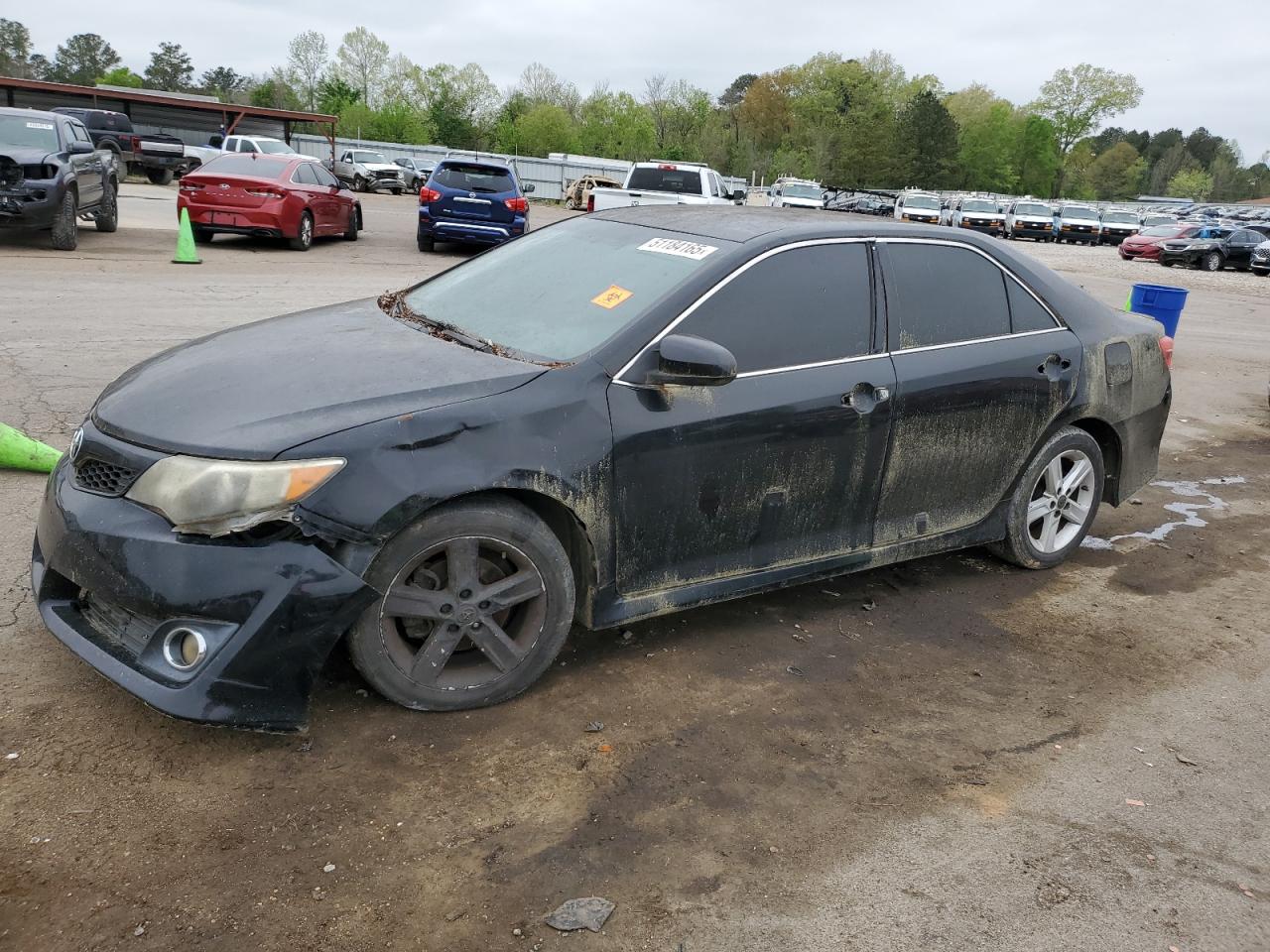 TOYOTA CAMRY BASE 2012