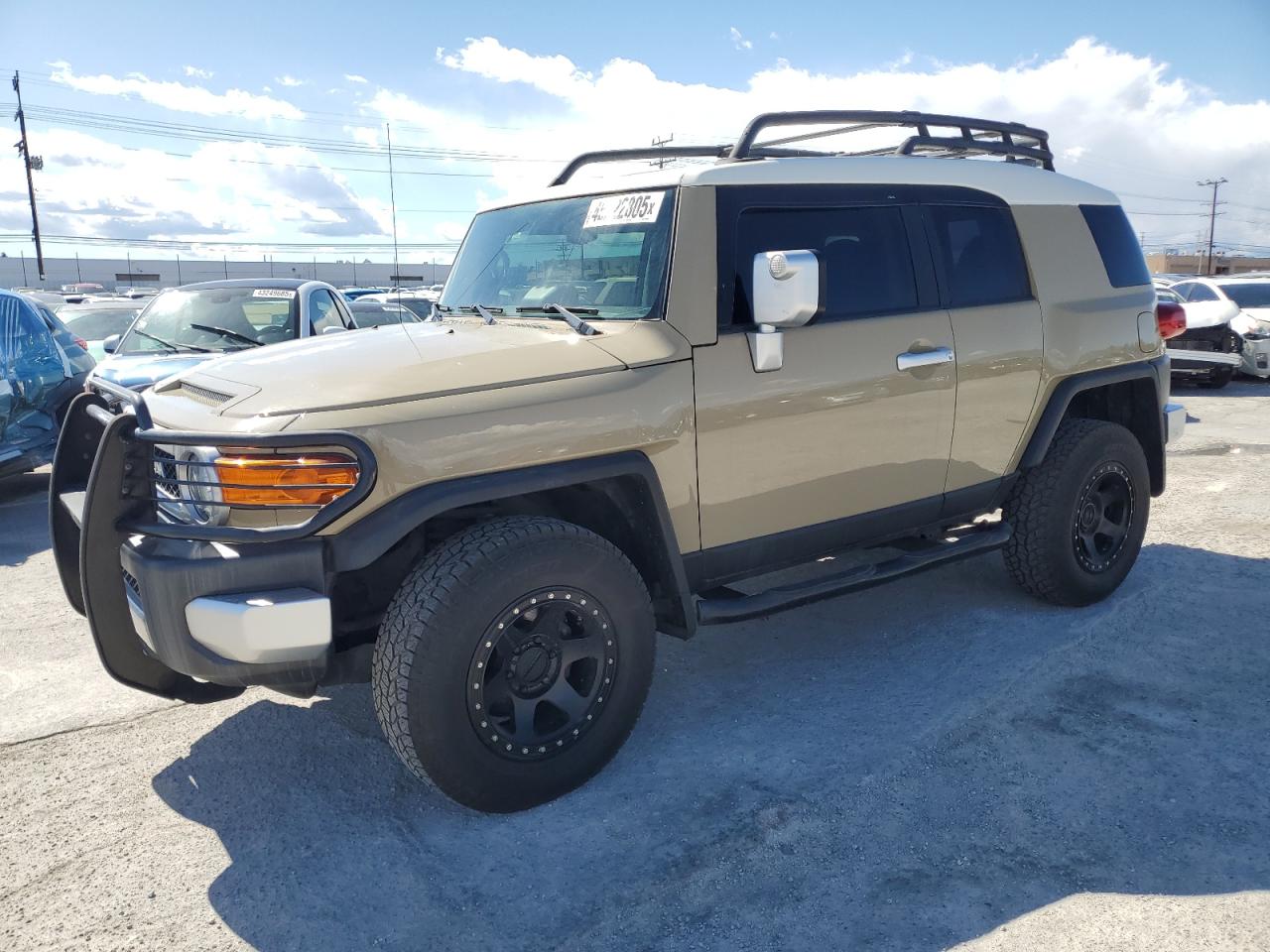 TOYOTA FJ CRUISER 2012