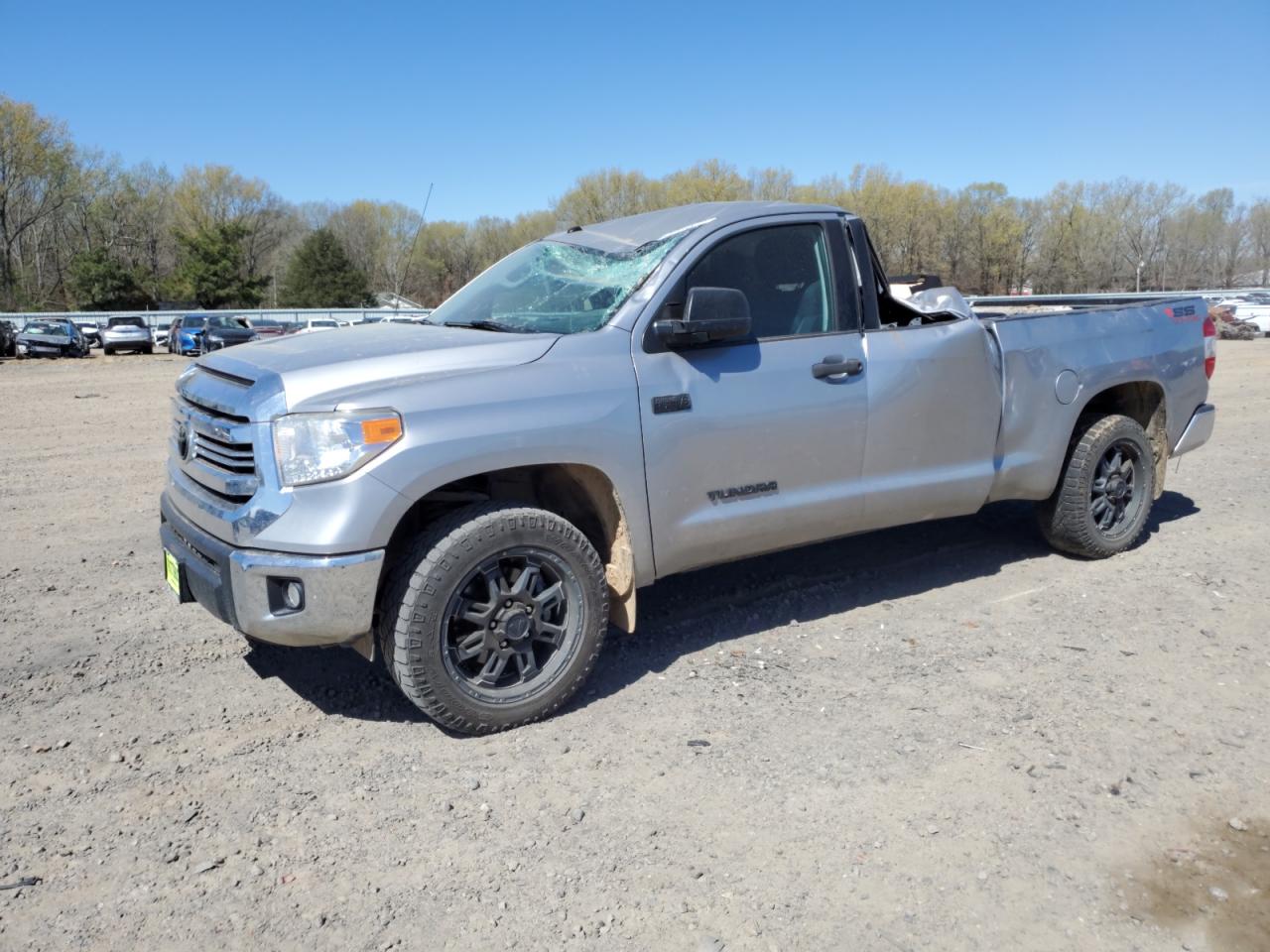 TOYOTA TUNDRA DOU 2016