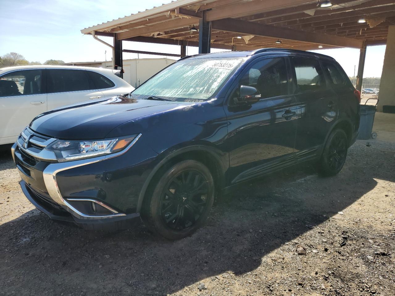 MITSUBISHI OUTLANDER 2018