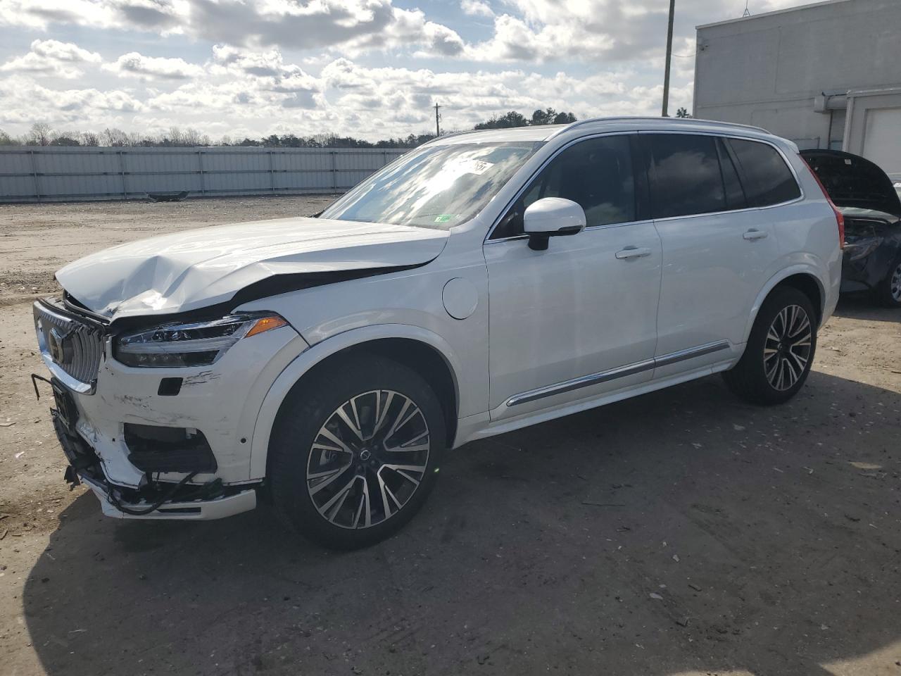 VOLVO XC90 PLUS 2025