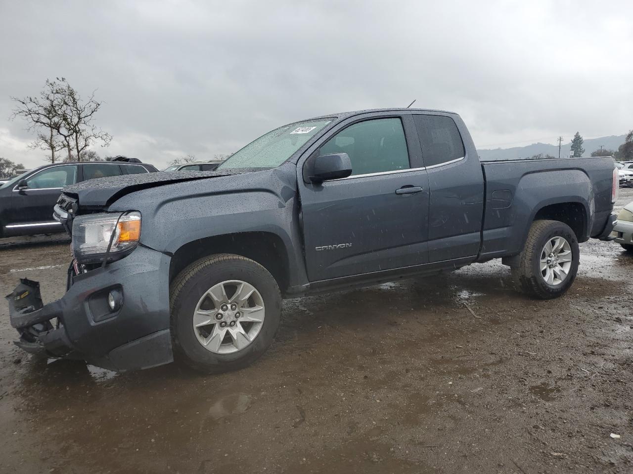 GMC CANYON SLE 2017