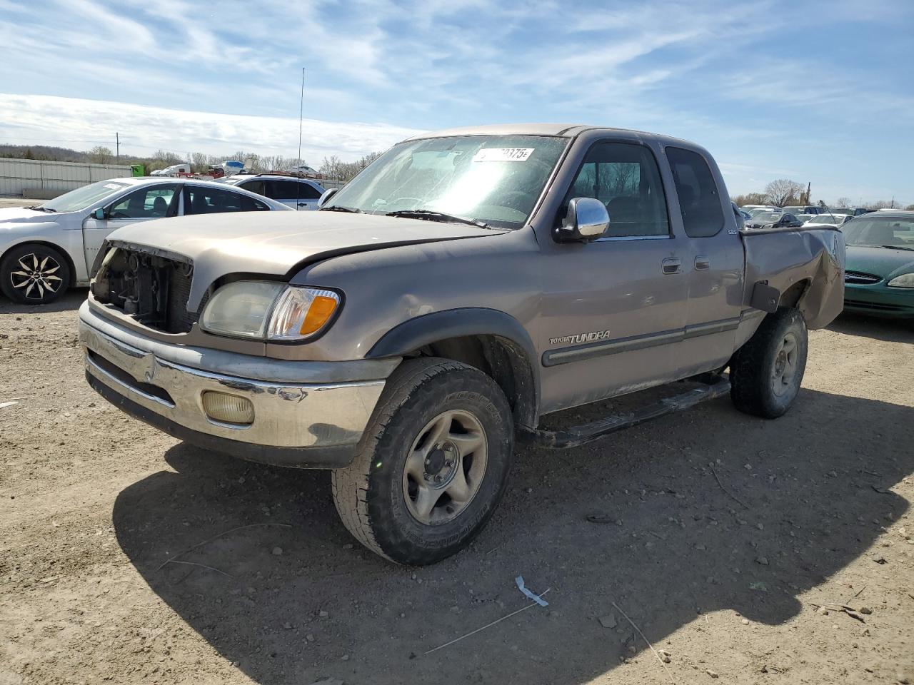 TOYOTA TUNDRA ACC 2000