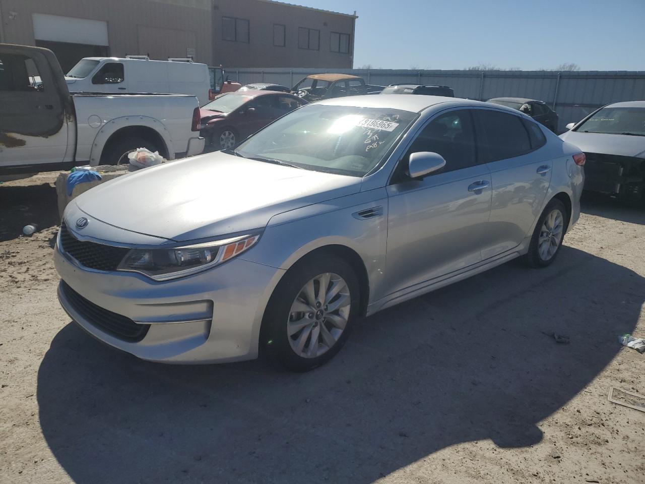 KIA OPTIMA LX 2017