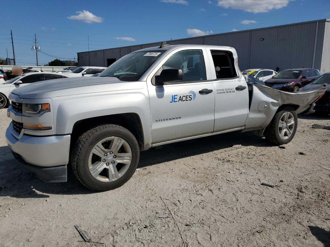 CHEVROLET SILVERADO 2018