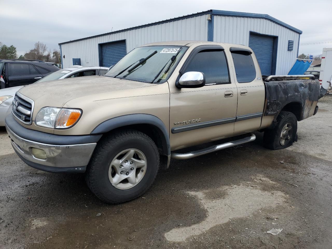 TOYOTA TUNDRA ACC 2002