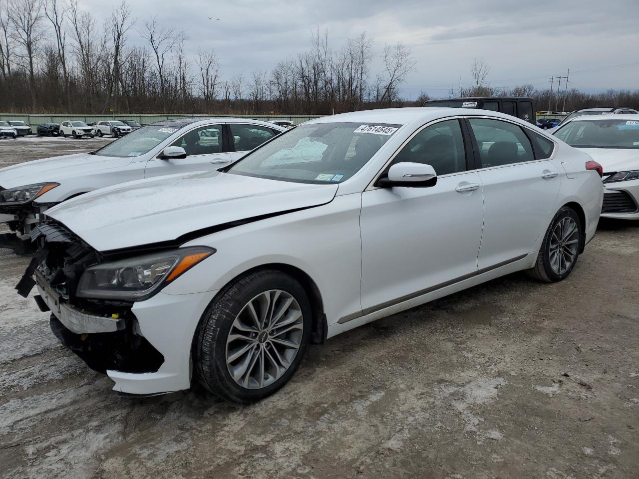 HYUNDAI GENESIS 3. 2015