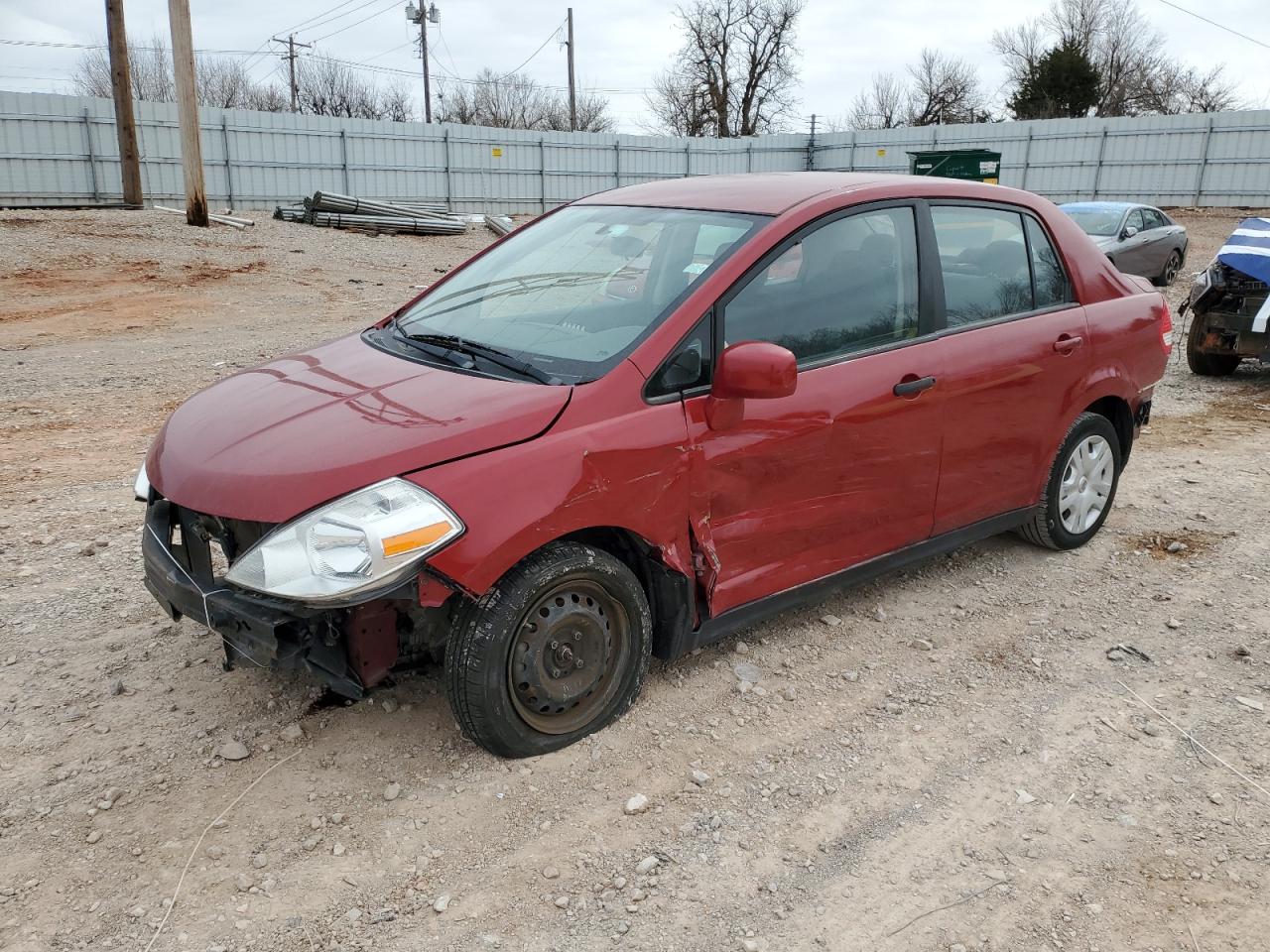 NISSAN VERSA S 2011