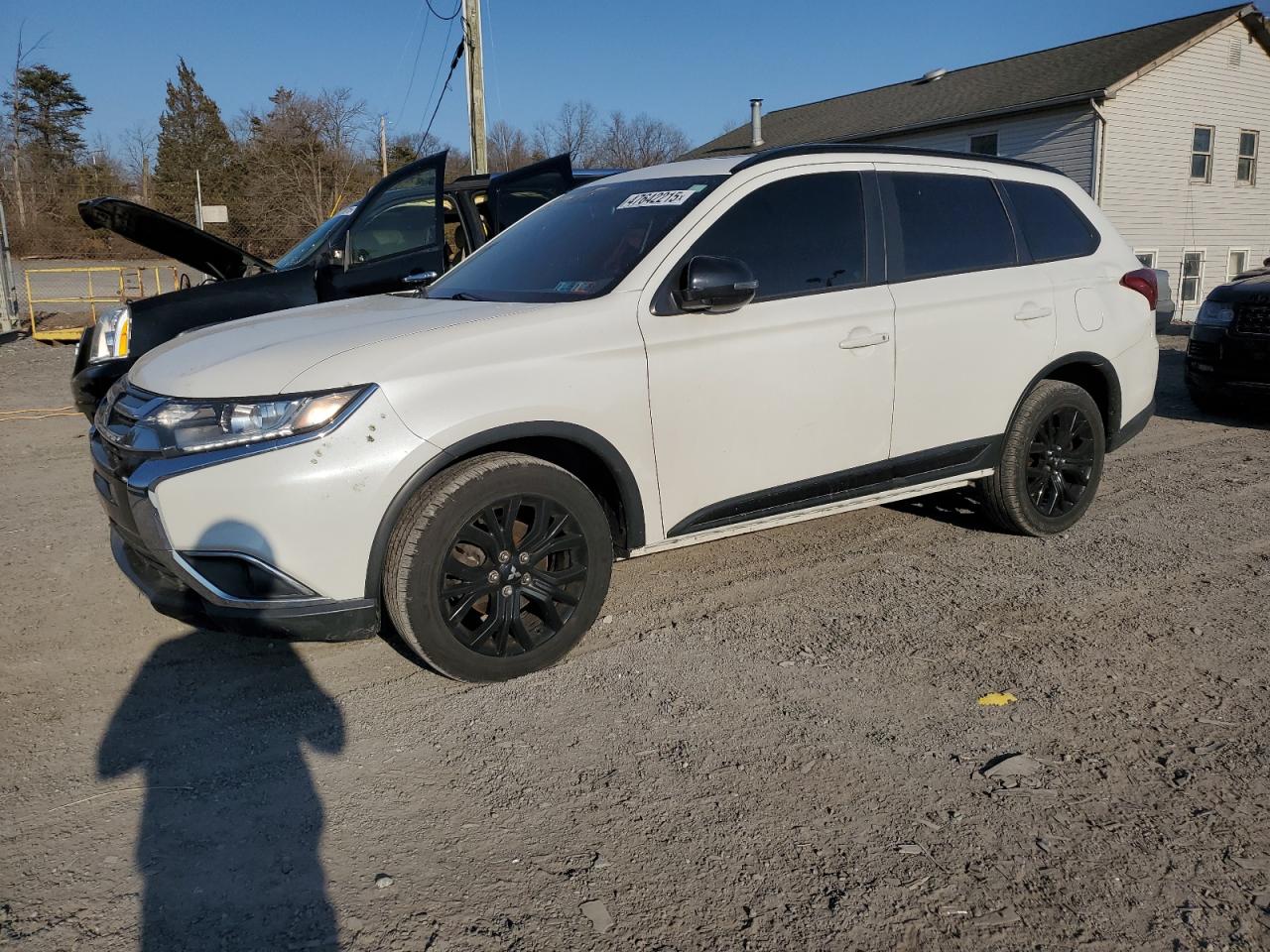 MITSUBISHI OUTLANDER 2018