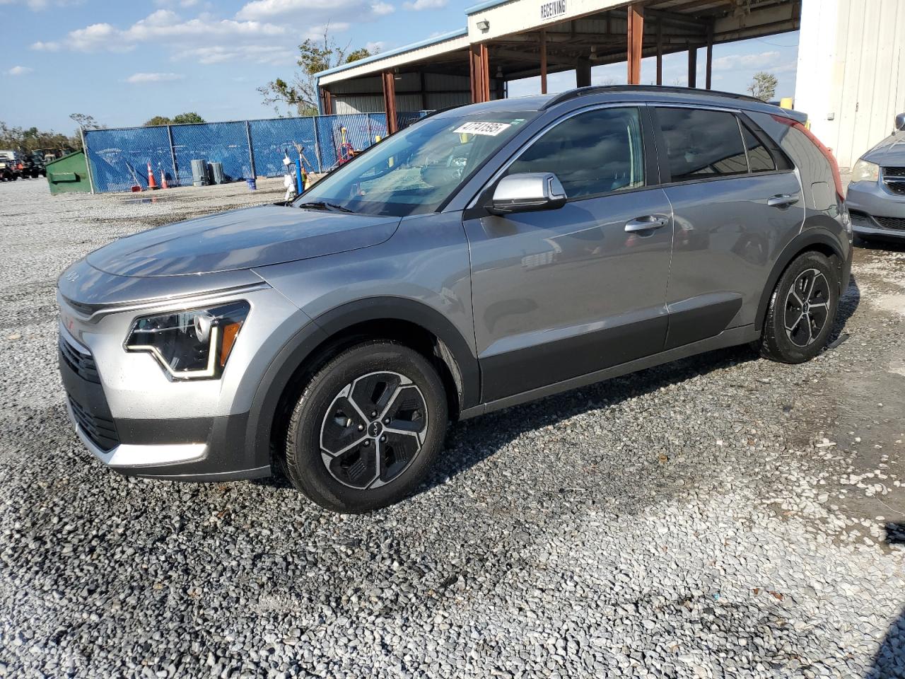 KIA NIRO EX 2023