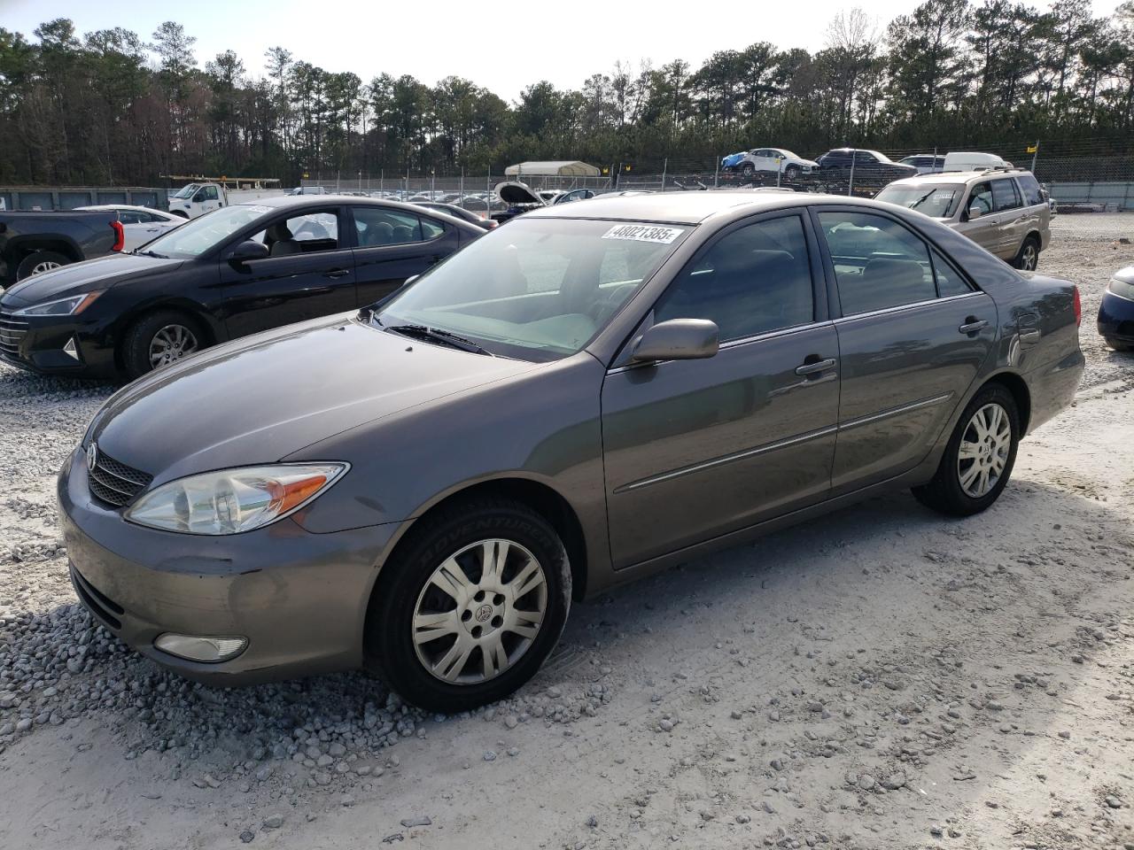 TOYOTA CAMRY LE 2004