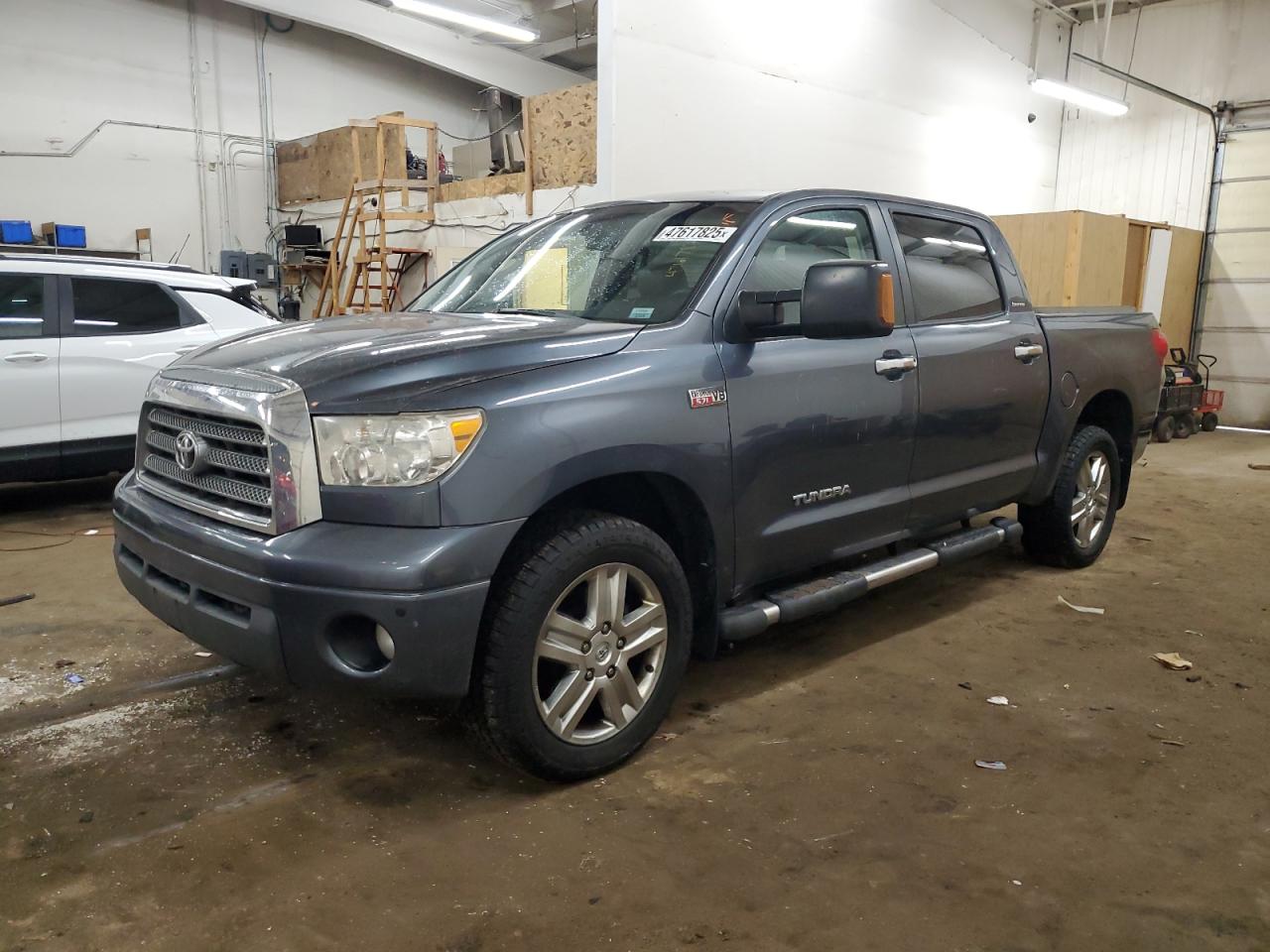 TOYOTA TUNDRA CRE 2008