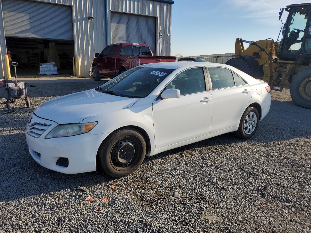 TOYOTA CAMRY BASE 2010