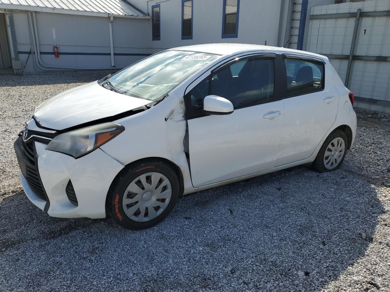 TOYOTA YARIS 2015