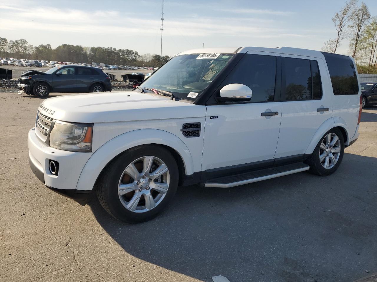 LAND ROVER LR4 HSE 2016